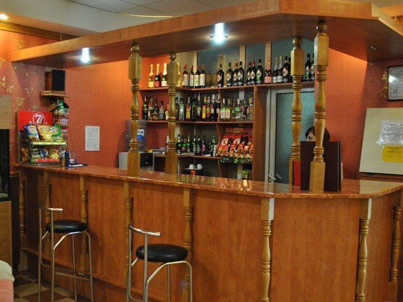 Bed and Breakfast Lidolux Balti Restaurant foto